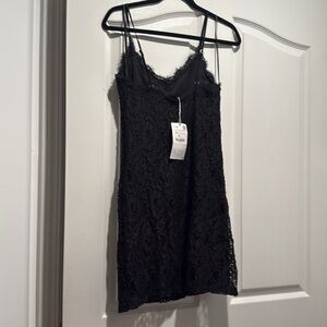 NWT Zara Lace dress S